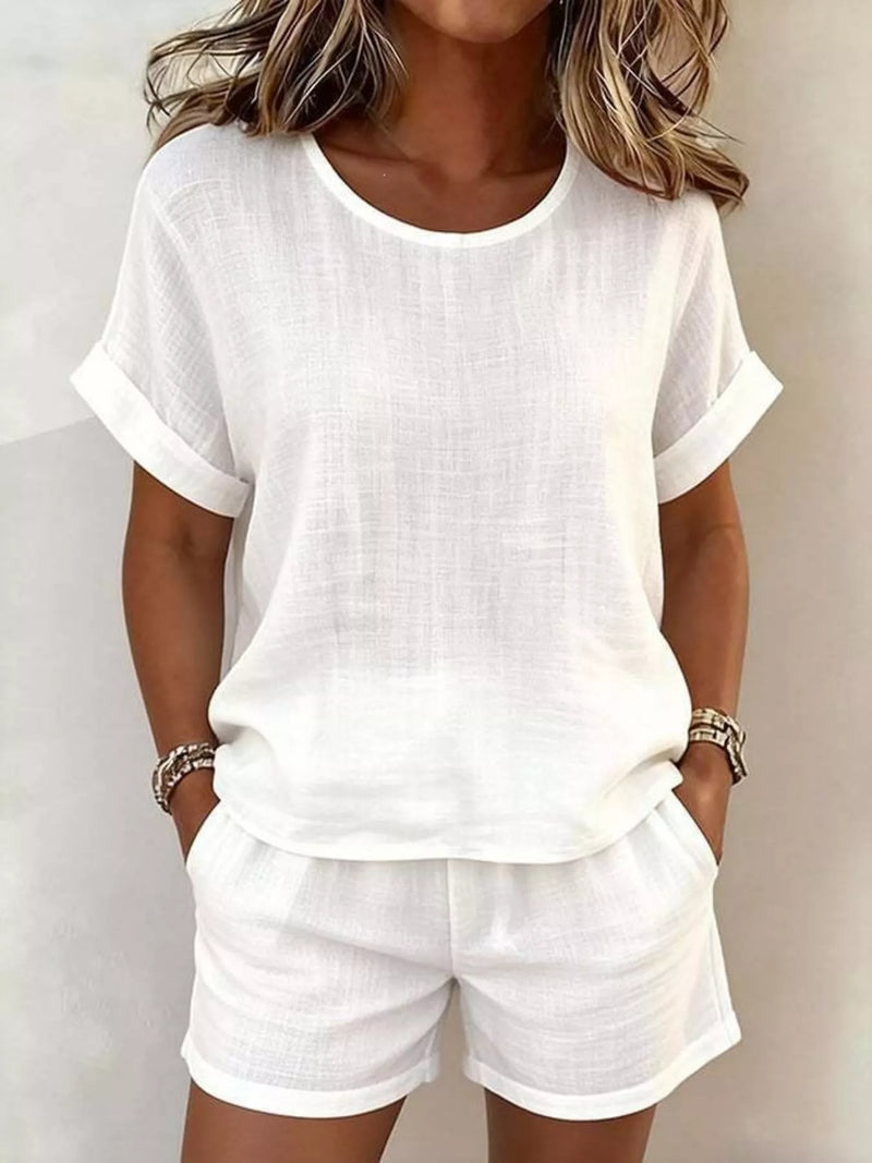 Linen-Look Top and Shorts Set for Women with Rolled Sleeves and Pockets in White, front view 2