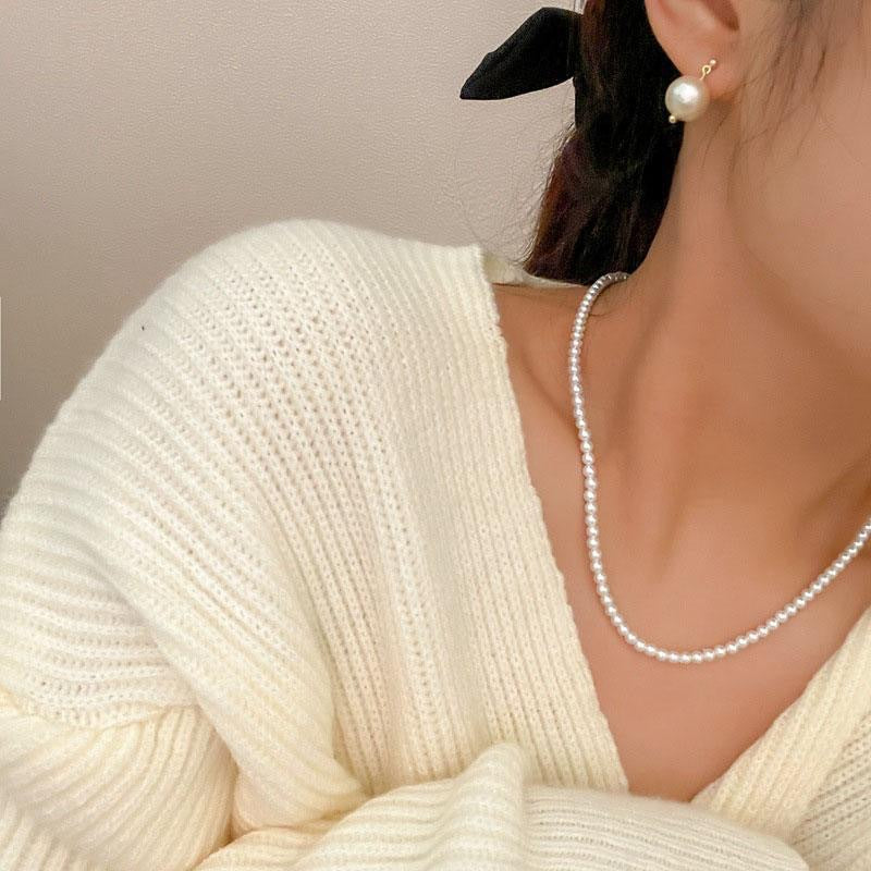 Women's Beaded Pearl Strand Clavicle Necklace in 6mm, side view