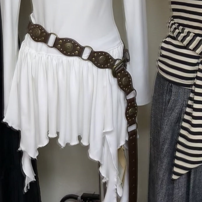 Women's Retro Rivet Wide Western Belt in Coffee, front view